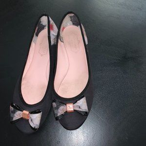Ted Baker black floral Immep flats shoes 8 VGC